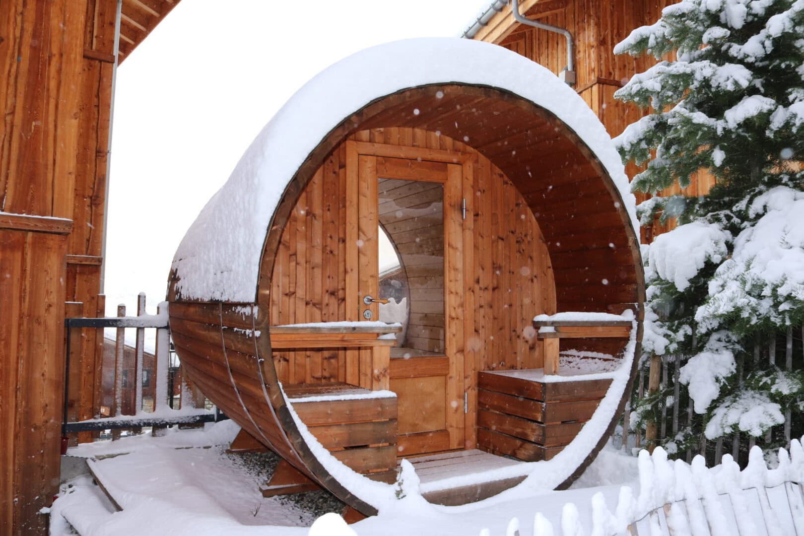 Hermine-sauna-main-scaled
