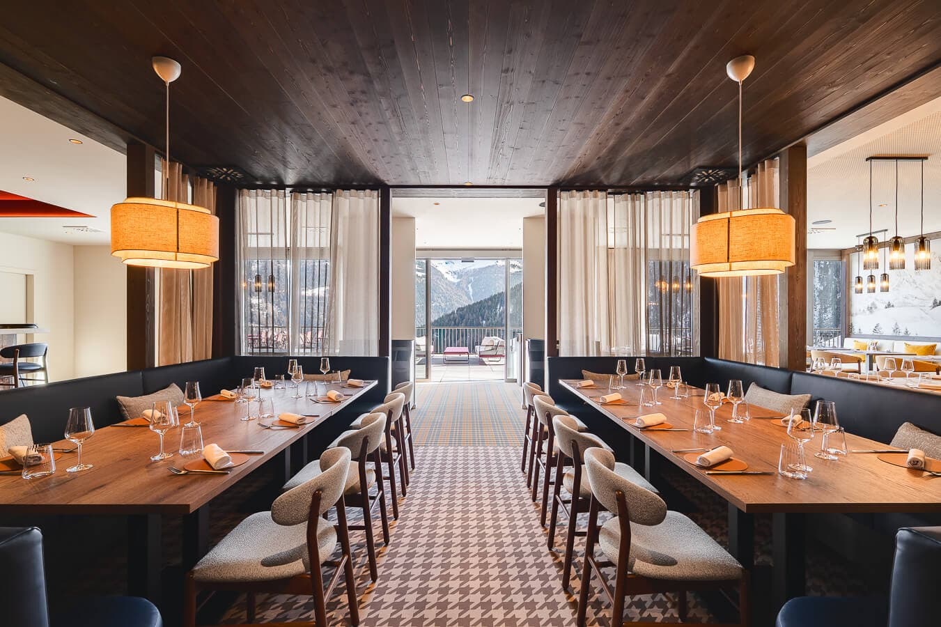 restaurant-nava-grimentz-guerner (1)