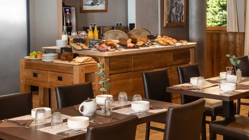 hotel_ski_lodge_val_d-isere_brea (3)