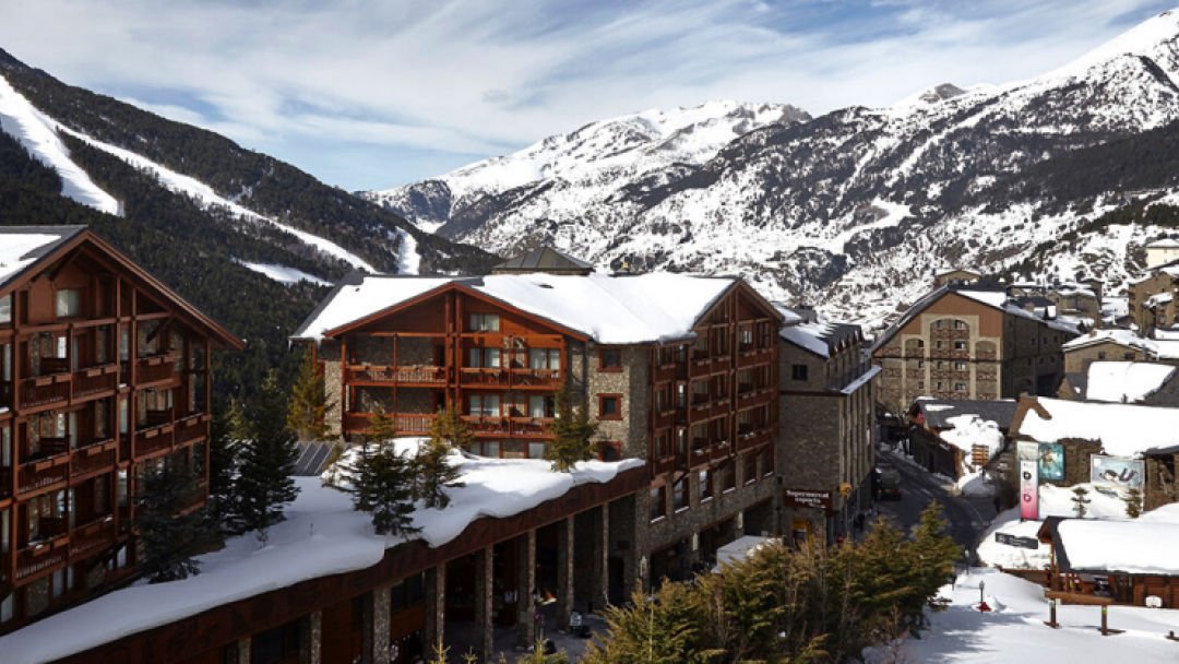 Sport Hotel Village