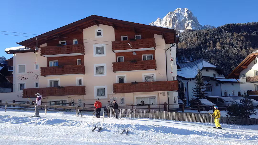 Hotel Serena