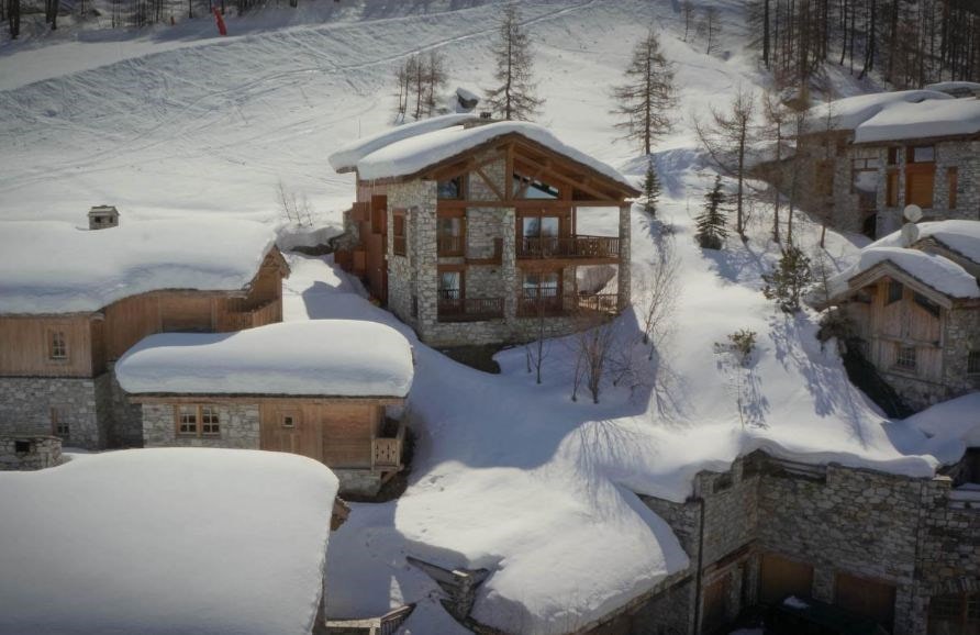 Chalet Elephant Blanc