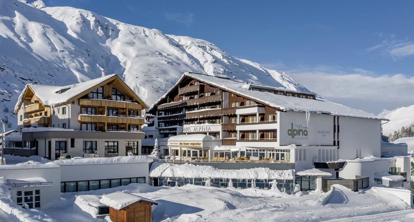 Hotel Alpina Deluxe Resort